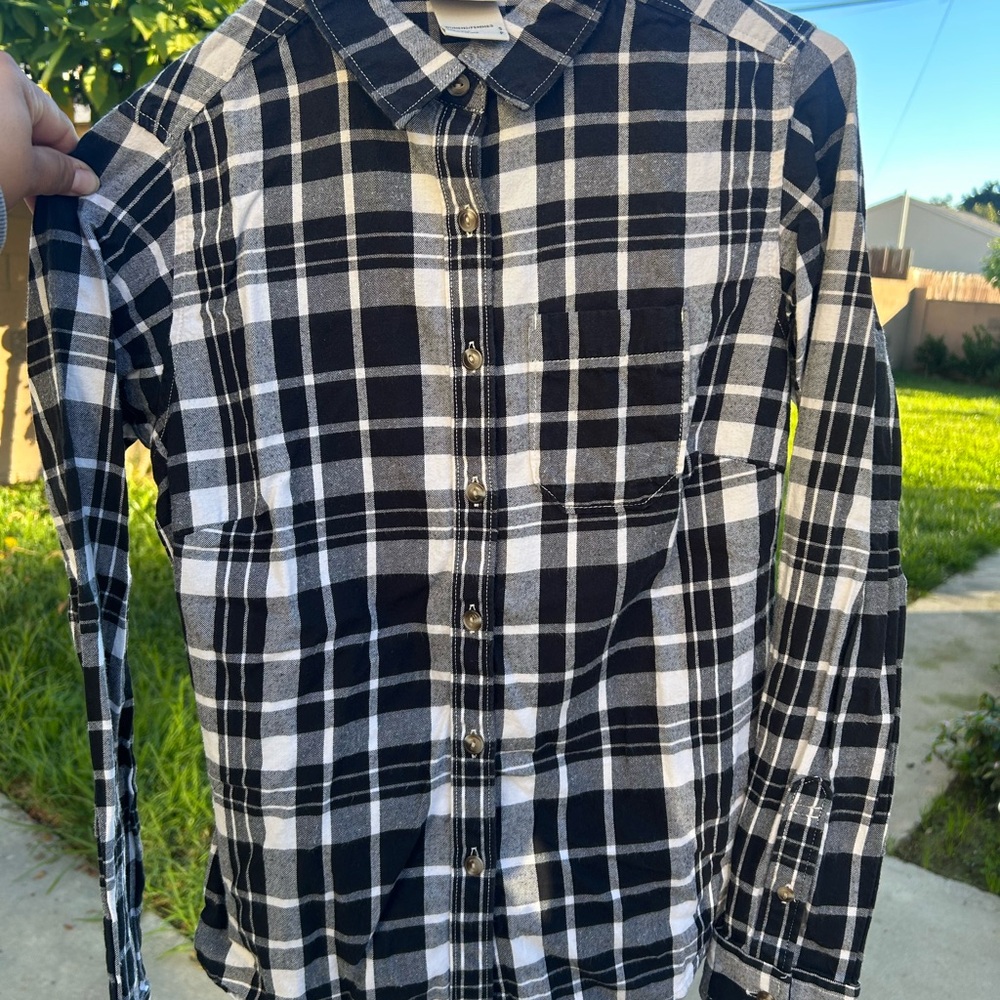 The North Face Black and White Plaid Women's Button Down Shirt